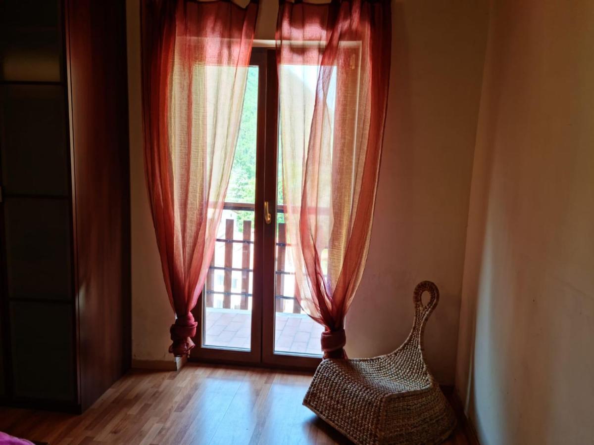 Luxury Lake Villa Villetta Barrea Exterior foto